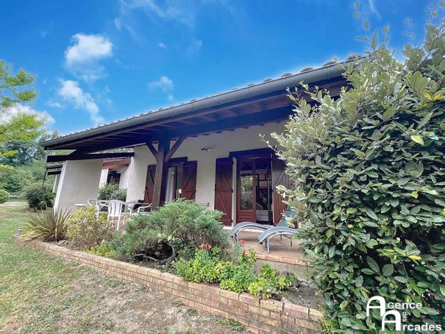 Maison 8 pièces 180 m²