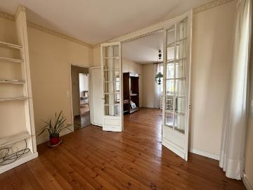 Maison 8 pièces 180 m²