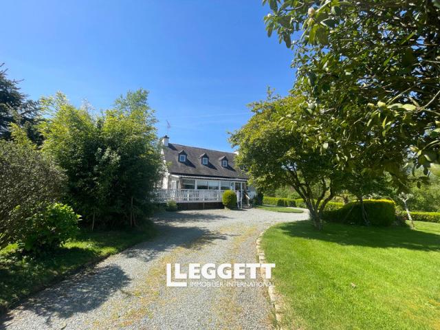 Maison 8 pièces 180 m²