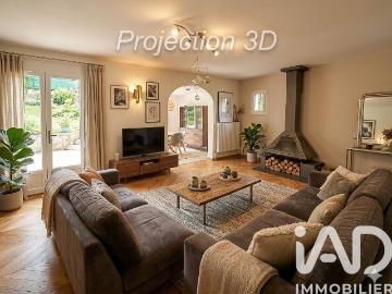 Maison 8 pièces 180 m²