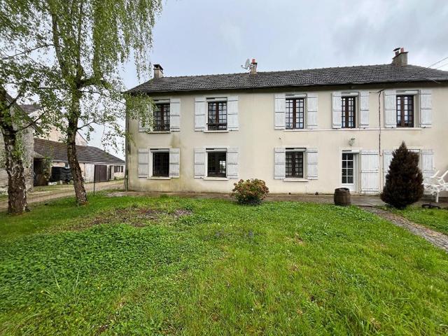 Maison 8 pièces 180 m²