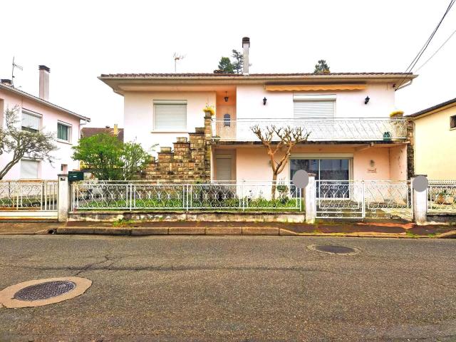 Maison 8 pièces 180 m²