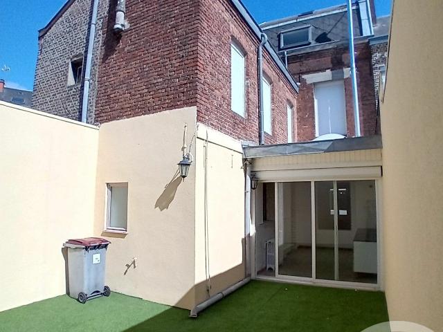 Maison 8 pièces 180 m²
