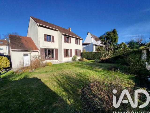 Maison 8 pièces 180 m²