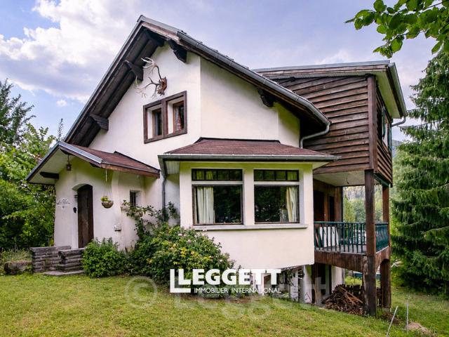 Maison 8 pièces 180 m²