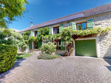 Maison 8 pièces 180 m²