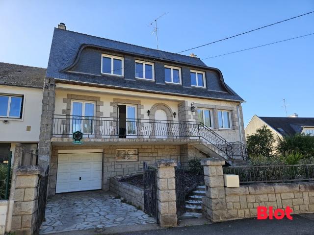 Maison 8 pièces 180 m²