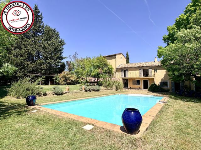 Maison 8 pièces 180 m²