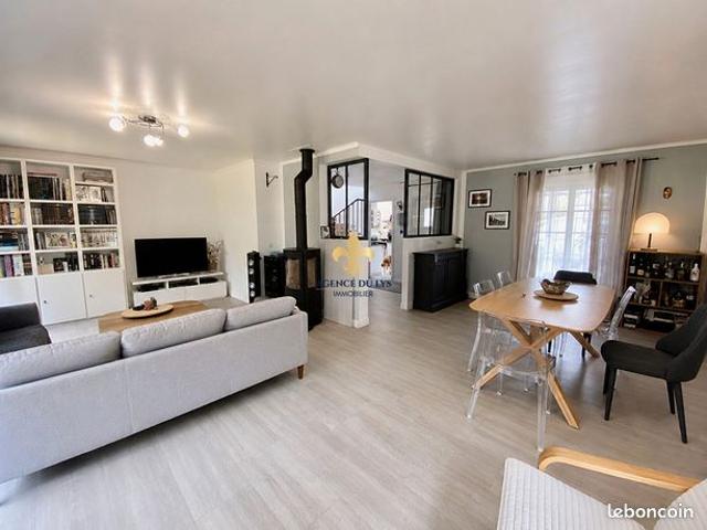 Maison 8 pièces 180 m²