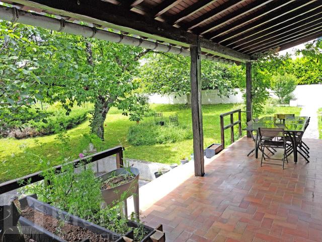 Maison 8 pièces 180 m²