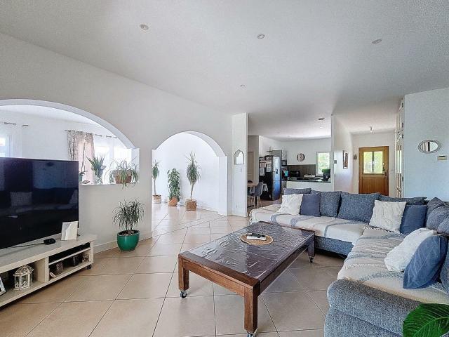 Maison 8 pièces 180 m²