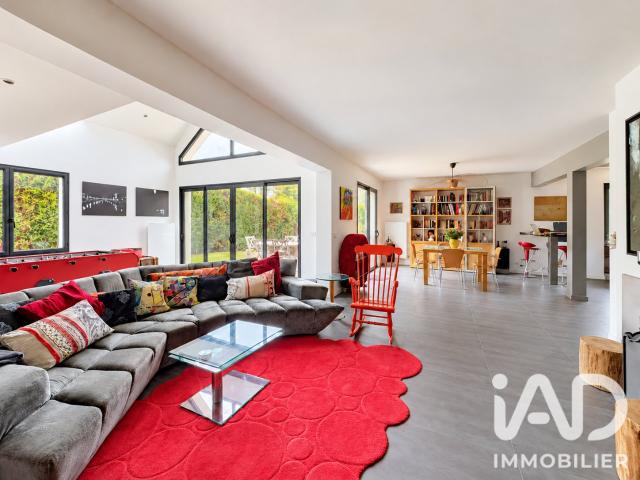 Maison 8 pièces 180 m²