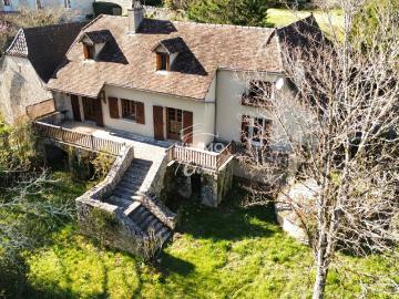 Maison 8 pièces 180 m²