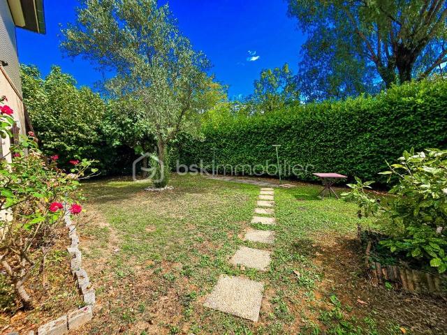 Maison 8 pièces 180 m²