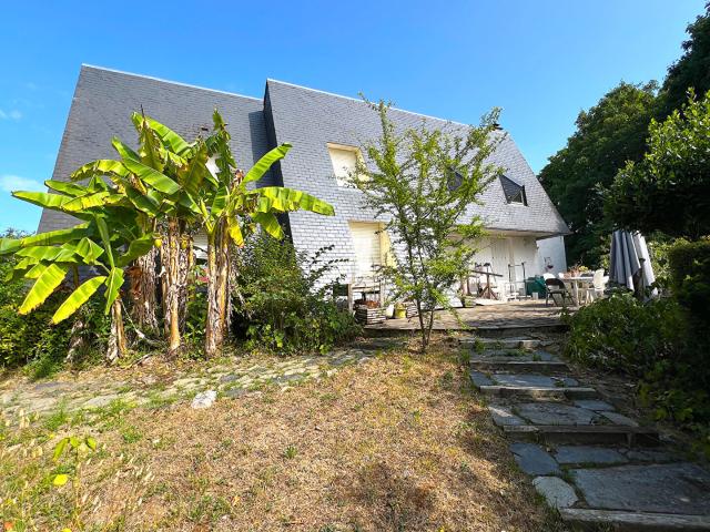 Maison 8 pièces 180 m²