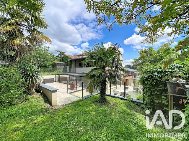 Maison 8 pièces 180 m²