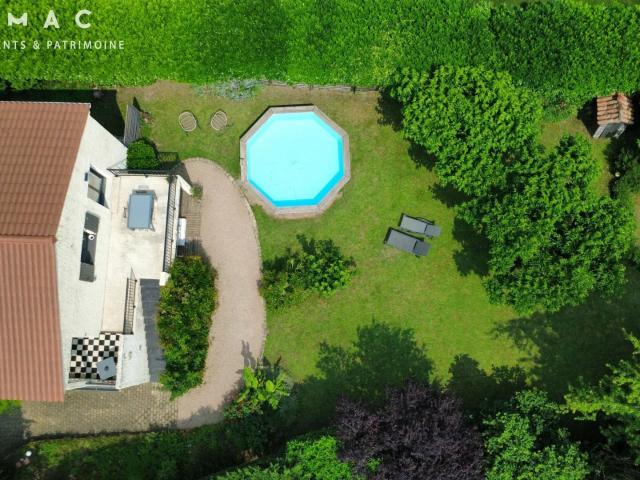 Maison 8 pièces 180 m²