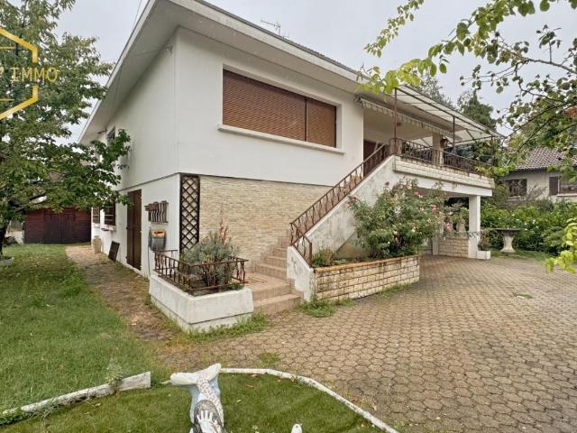 Maison 8 pièces 180 m²