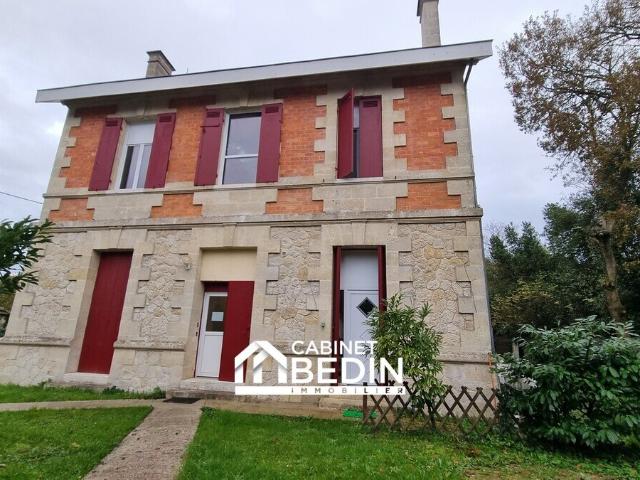 Maison 8 pièces 180 m²