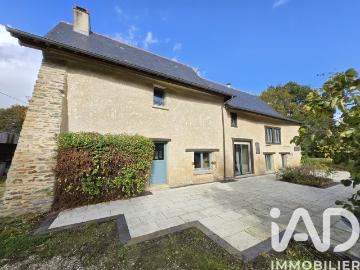 Maison 8 pièces 180 m²