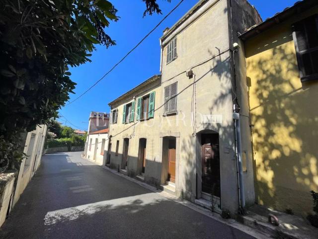 Maison 8 pièces 180 m²