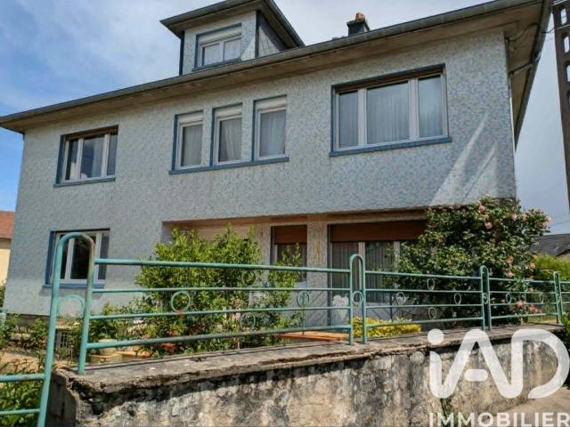 Maison 8 pièces 181 m²