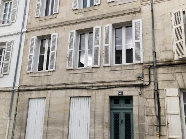 Maison 8 pièces 181 m²