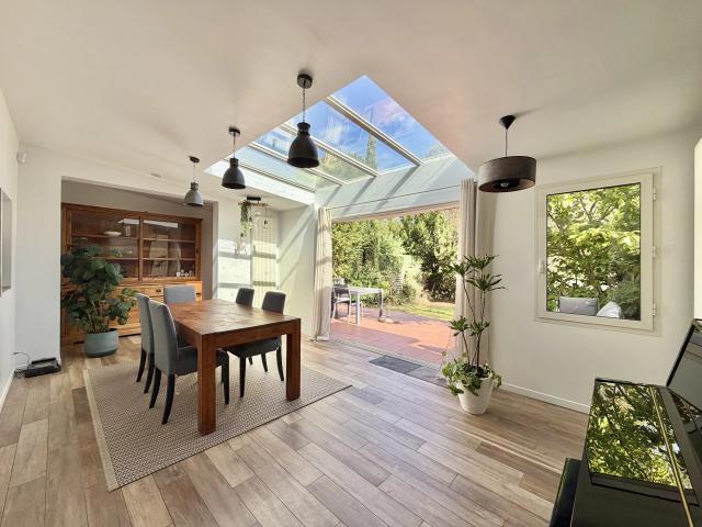 Maison 8 pièces 181 m²
