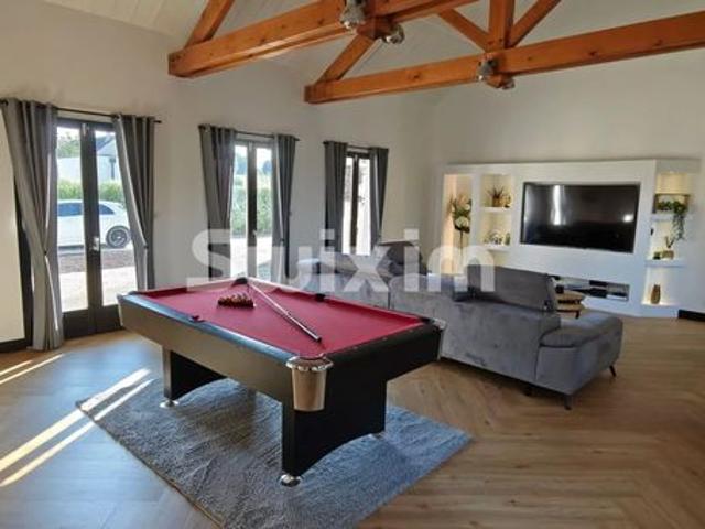 Maison 8 pièces 181 m²