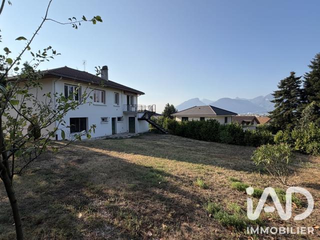 Maison 8 pièces 181 m²