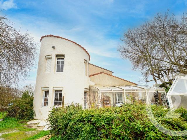 Maison 8 pièces 181 m²