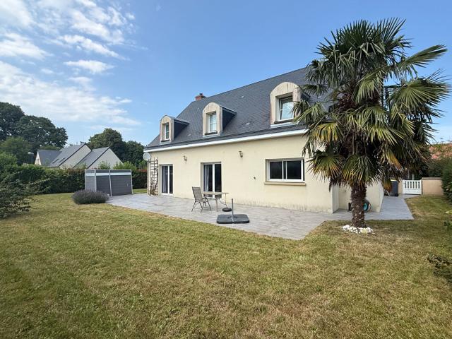 Maison 8 pièces 181 m²
