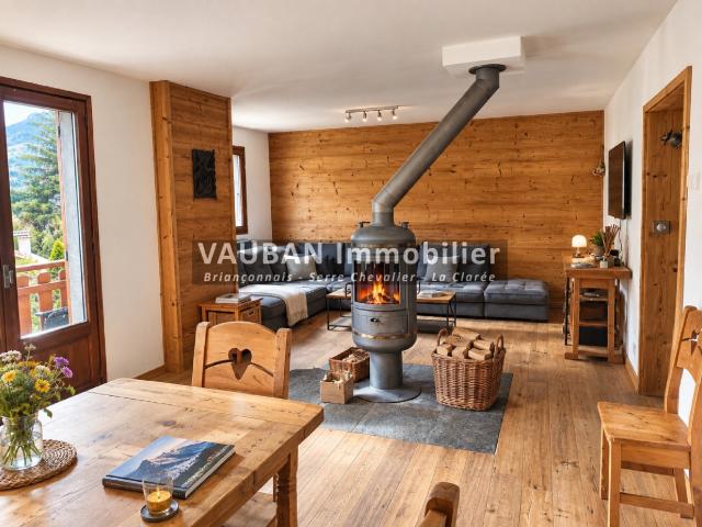 Maison 8 pièces 181 m²