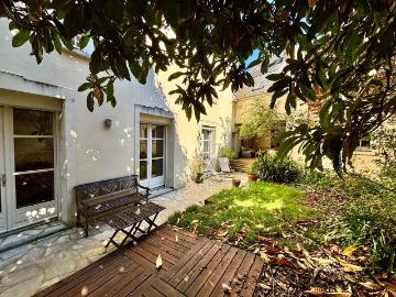 Maison 8 pièces 182 m²