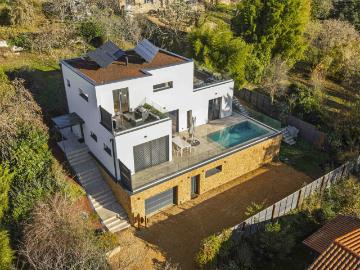 Maison 8 pièces 182 m²