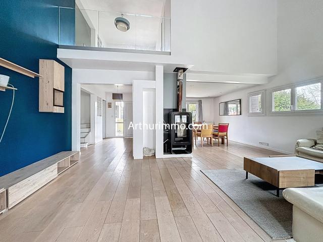 Maison 8 pièces 182 m²