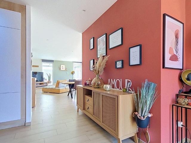 Maison 8 pièces 182 m²