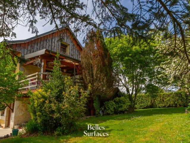 Maison 8 pièces 182 m²