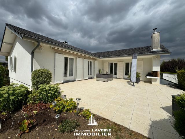 Maison 8 pièces 183 m²