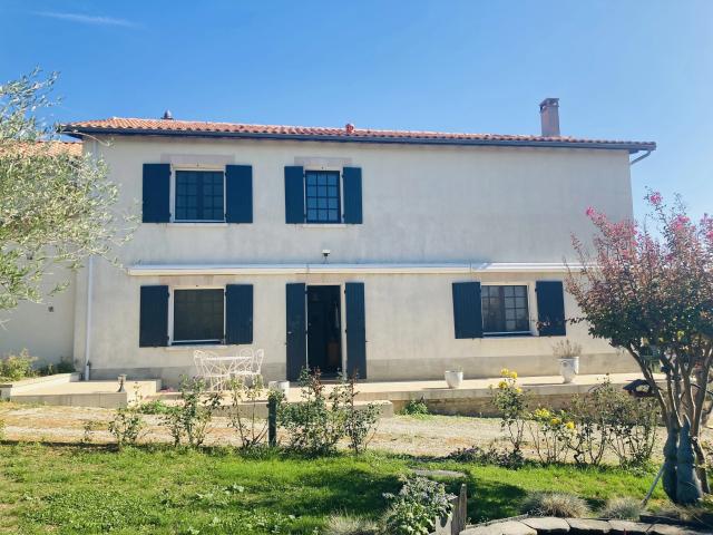 Maison 8 pièces 183 m²