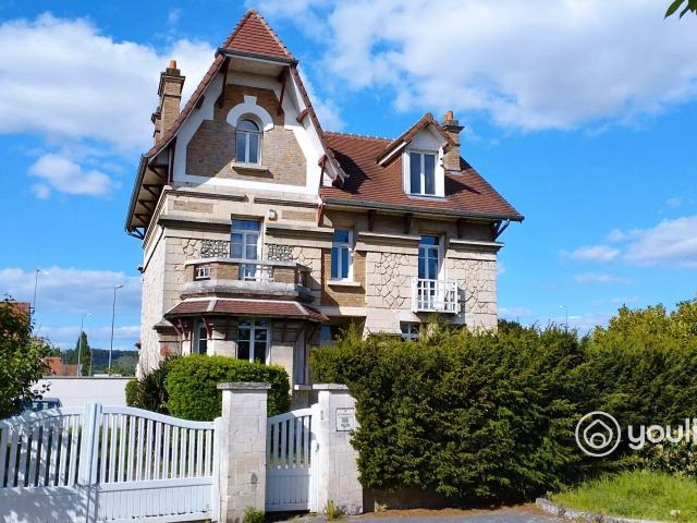 Maison 8 pièces 183 m²