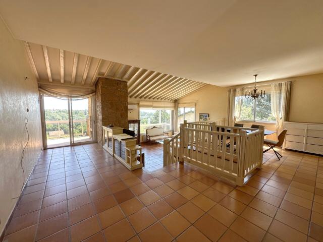 Maison 8 pièces 183 m²