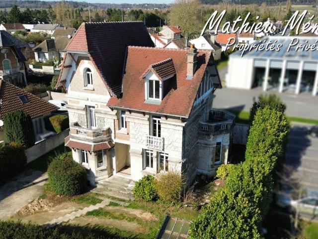 Maison 8 pièces 183 m²