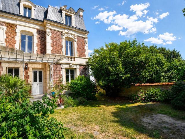 Maison 8 pièces 183 m²