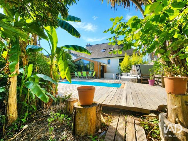 Maison 8 pièces 183 m²