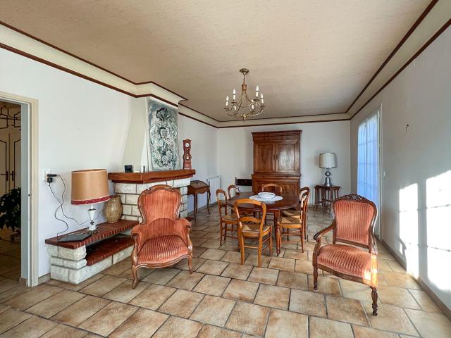 Maison 8 pièces 183 m²