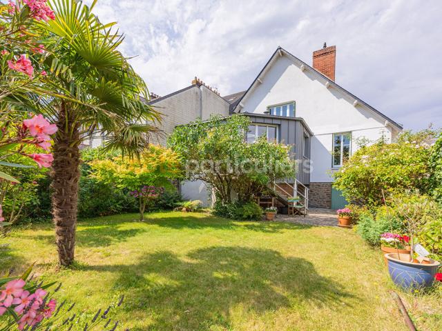 Maison 8 pièces 194 m²