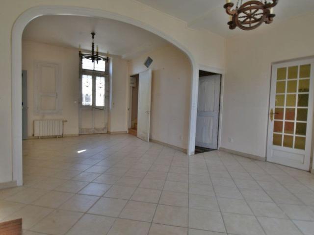 Maison 8 pièces 194 m²