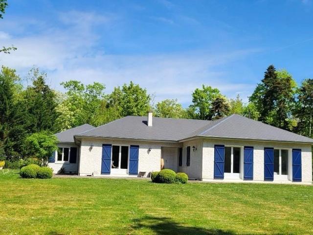 Maison 8 pièces 194 m²