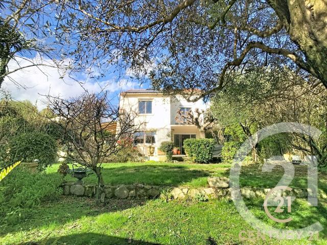 Maison 8 pièces 194 m²